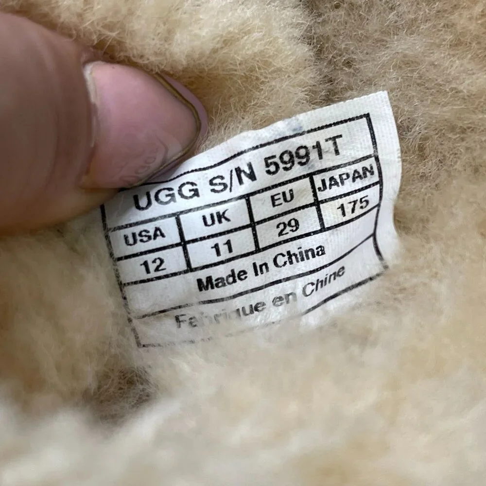UGG #5991T Kid's Cream Tan Bailey Button Suede Boots Sheepskin Size 12